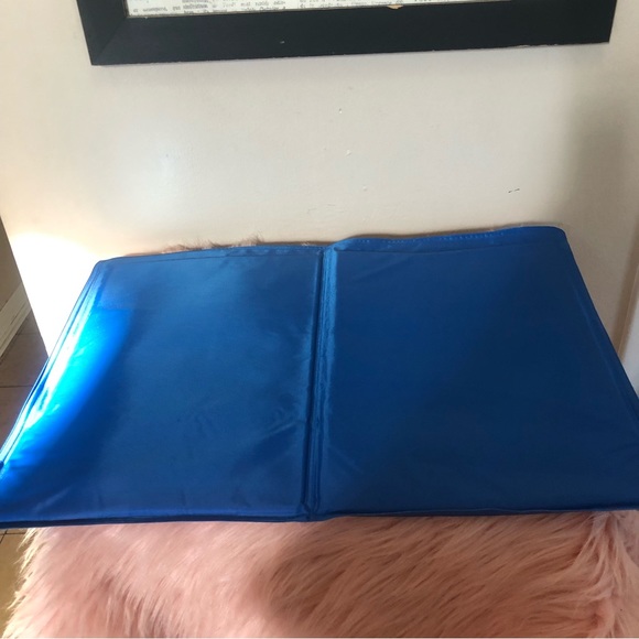 Dog cooling mat Sz M - Picture 4 of 8